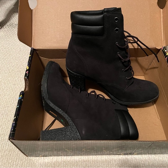 Various items - Picture 12 of 13